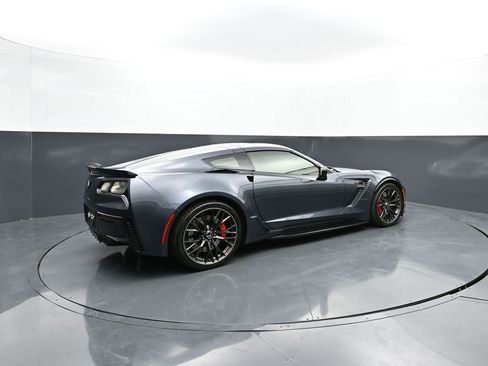 Used 2019 Chevrolet Corvette Z06 RWD image 5