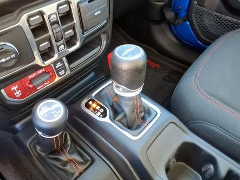 Used 2023 Jeep Gladiator Rubicon w/ LED Lighting Group image 23