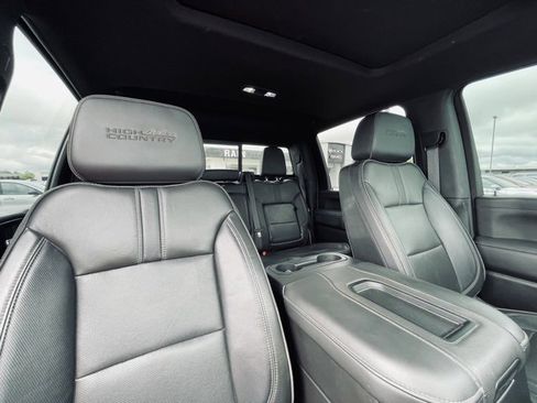 Used 2022 Chevrolet Silverado 2500 High Country w/ Z71 Off-Road Package image 29