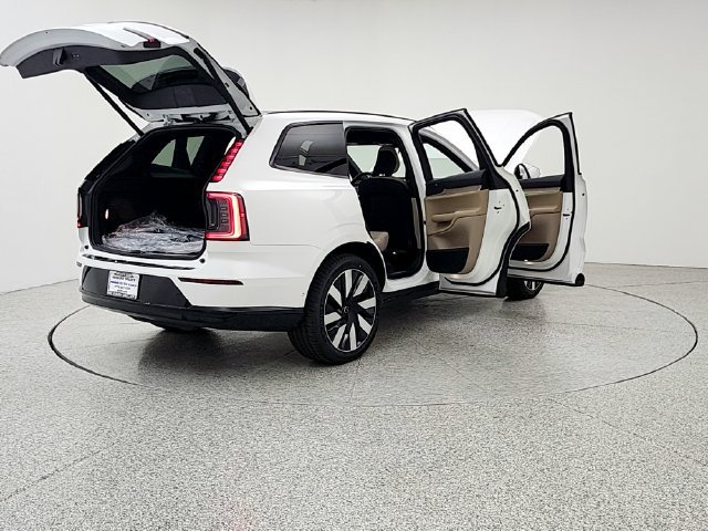 New 2026 Volvo EX90 Plus AWD/4WD image 11
