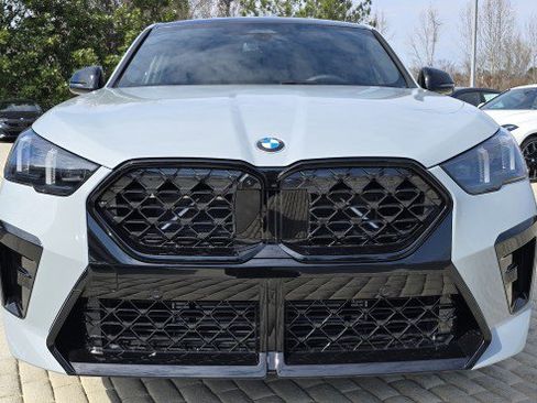 New 2026 BMW X2 xDrive28i w/ Technology Package image 10