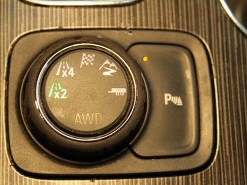 Used 2018 GMC Acadia SLT image 26