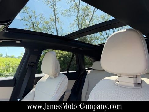New 2026 Mercedes-Benz GLC 300 4MATIC image 15