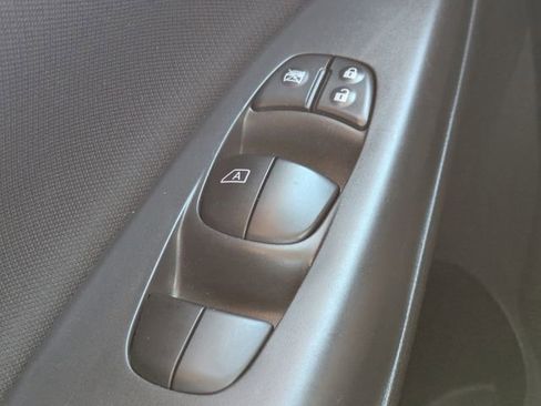 Used 2019 Nissan Sentra SV image 22