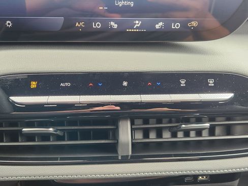 New 2026 Buick Enclave Preferred w/ Power Package image 21