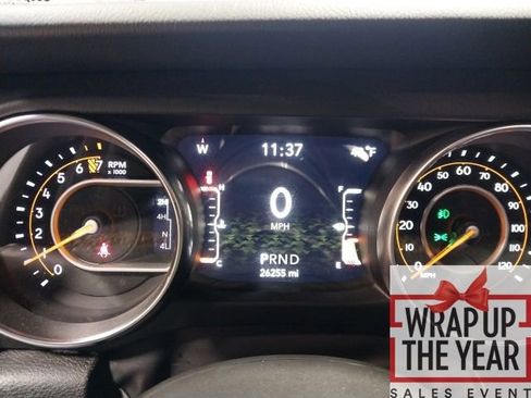 Used 2022 Jeep Wrangler Unlimited Sahara image 13