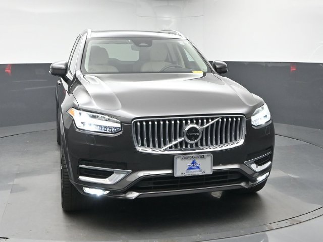 Used 2024 Volvo XC90 B6 Plus w/ Protection Package AWD/4WD image 2