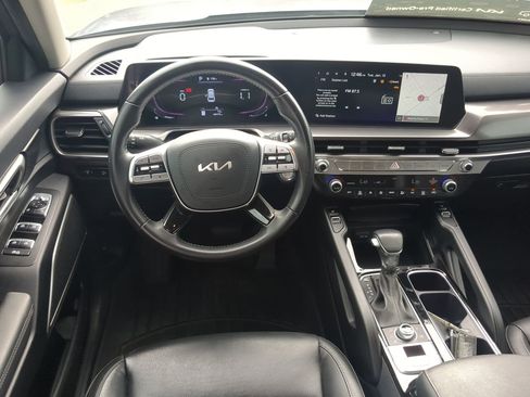 Certified 2023 Kia Telluride S image 13