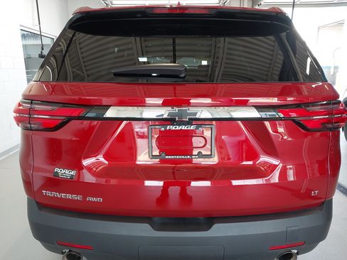 Certified 2023 Chevrolet Traverse LT w/ LT Premium Package AWD/4WD image 33