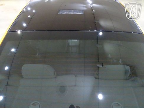 Used 2012 Ford Mustang Boss 302 w/ Boss 302 Accessory Pkg image 27