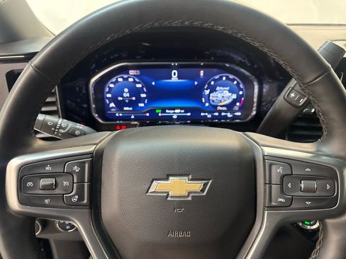 Certified 2025 Chevrolet Silverado 2500 LT w/ Convenience Package image 22