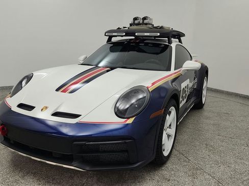 Used 2024 Porsche 911 Dakar image 15