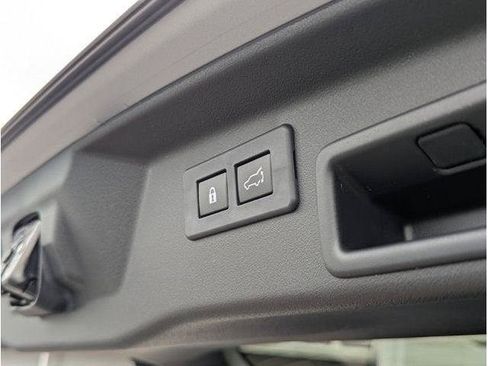 Used 2026 Subaru Outback Wilderness AWD/4WD image 79