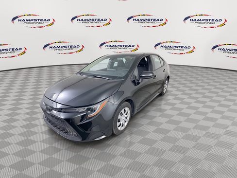 Used 2020 Toyota Corolla LE FWD image 4