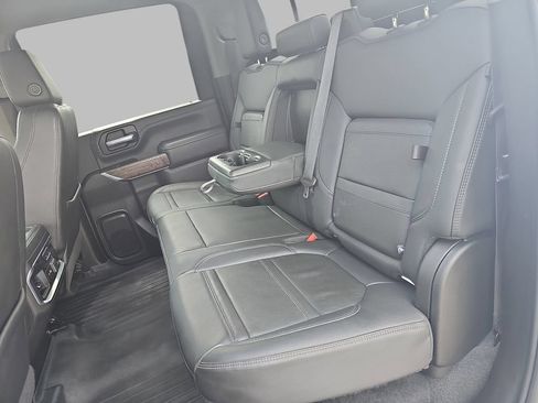 Certified 2022 GMC Sierra 2500 Denali AWD/4WD image 17