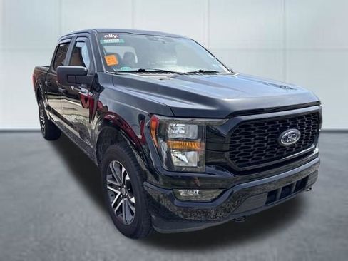 Used 2023 Ford F150 XL w/ STX Appearance Package image 5