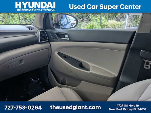 Used 2020 Hyundai Tucson SEL FWD image 19