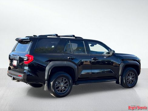 Certified 2026 Toyota 4Runner SR5 AWD/4WD image 7