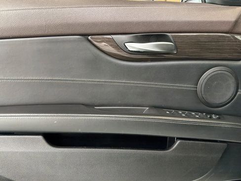 Used 2014 BMW Z4 sDrive35i image 14