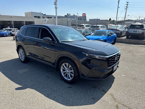 Used 2024 Honda CR-V EX image 2