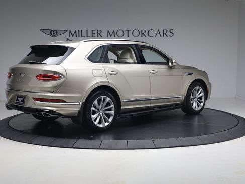 Certified 2021 Bentley Bentayga AWD/4WD image 8