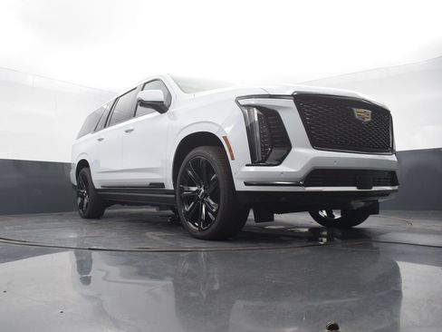 Certified 2026 Cadillac Escalade ESV Sport w/ Touring Package AWD/4WD image 52