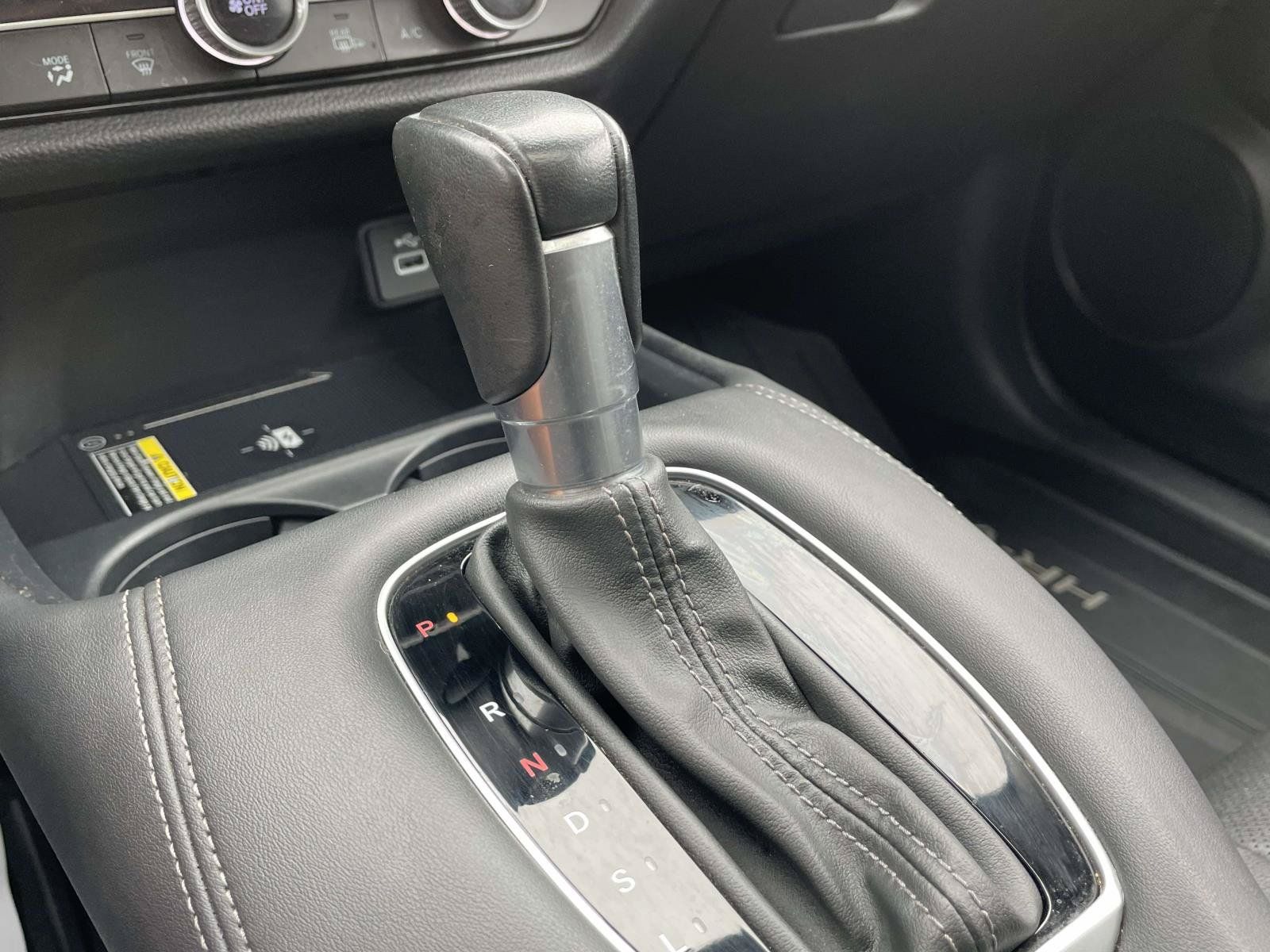 Used 2024 Honda HR-V EX-L image 32