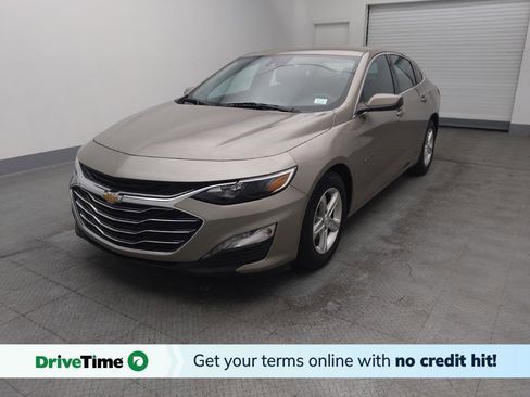 Used 2024 Chevrolet Malibu LT image 1