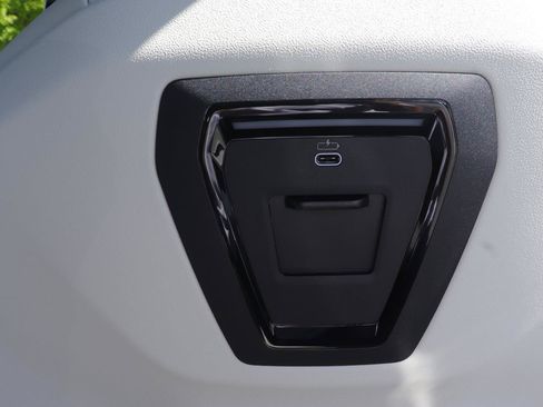 New 2026 BMW 530i w/ Premium Package RWD image 26