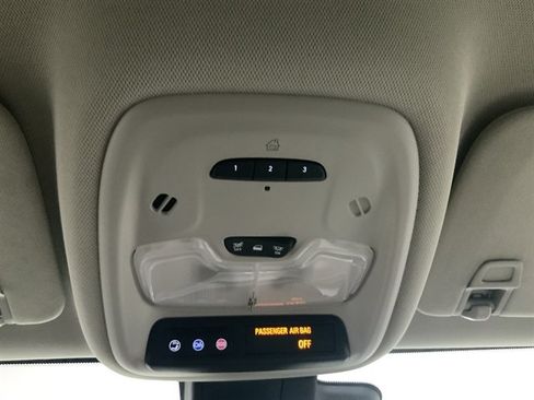 Used 2024 Buick Encore GX Avenir w/ Avenir Convenience Package AWD/4WD image 39