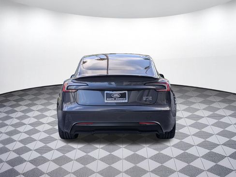 Used 2024 Tesla Model 3 Performance AWD/4WD image 4