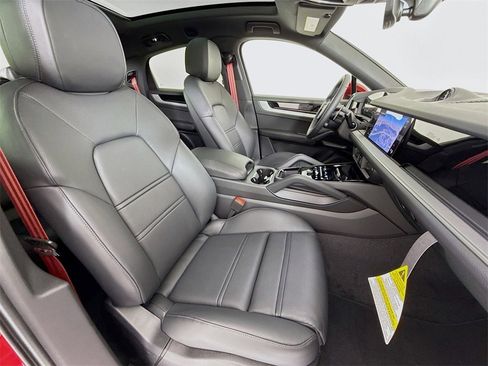 New 2026 Porsche Cayenne E-Hybrid Coupe image 30