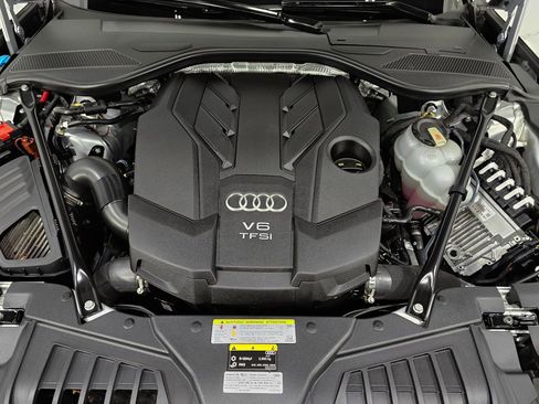 Used 2019 Audi A8 L 3.0T w/ Executive Package image 3