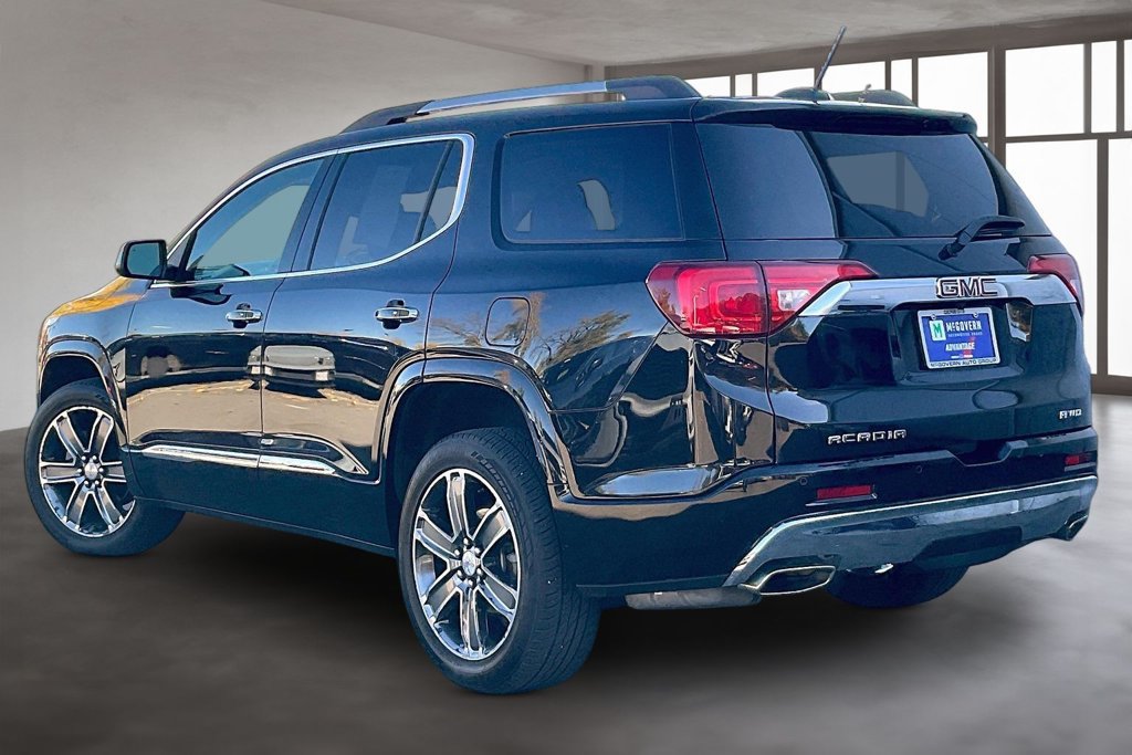 Used 2019 GMC Acadia Denali w/ Technology Package AWD/4WD image 4