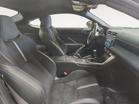 Used 2024 Toyota GR86 Premium RWD image 16