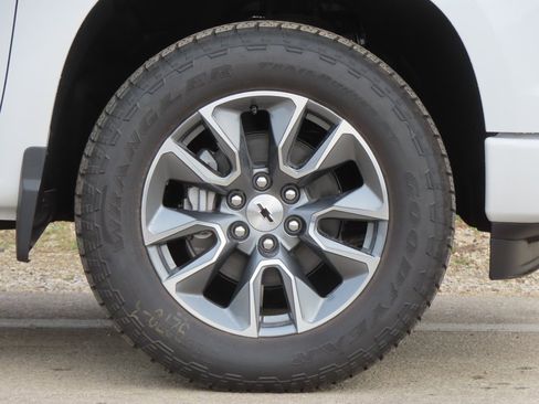 New 2026 Chevrolet Silverado 1500 RST image 17