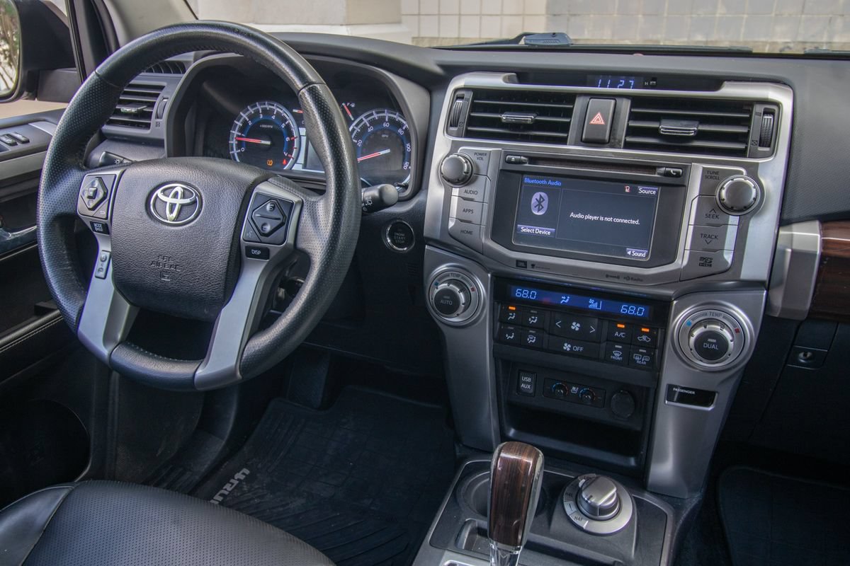 Used 2016 Toyota 4Runner Limited AWD/4WD image 26