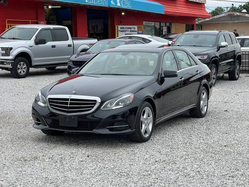 Used 2014 Mercedes-Benz E 350 4MATIC Sedan image 3