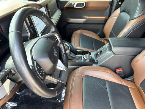 Used 2022 Ford Bronco Outer Banks AWD/4WD image 19