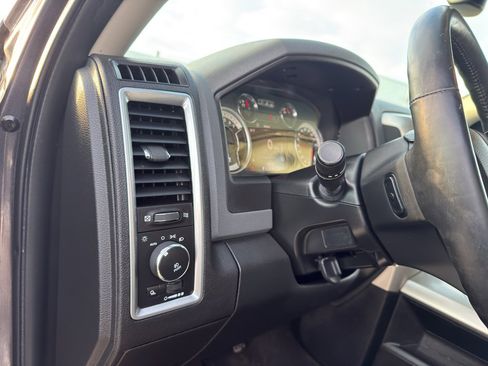 Used 2017 RAM 1500 Big Horn image 14