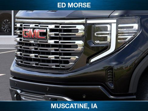 New 2026 GMC Sierra 1500 Denali w/ Technology Package image 13