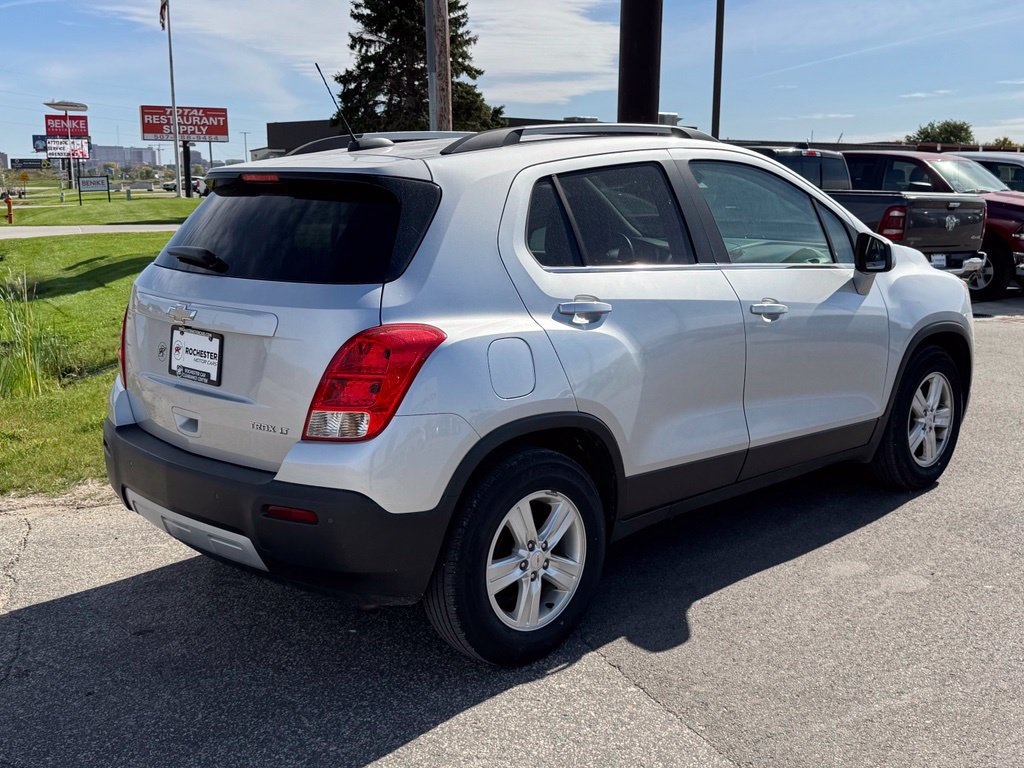 Used 2015 Chevrolet Trax LT w/ LT Sun and Sound Package FWD image 37
