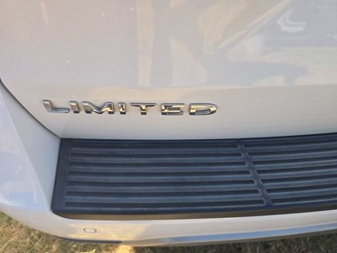 Used 2020 Ford Expedition Max Limited AWD/4WD image 7
