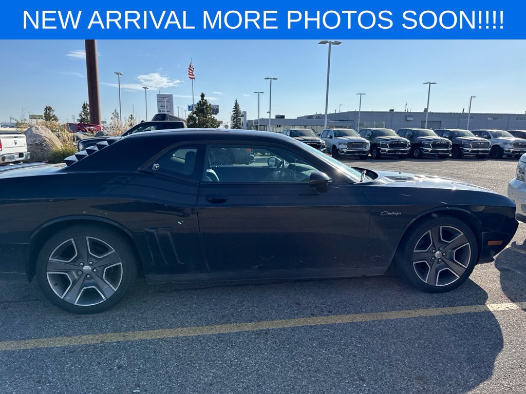 Used 2012 Dodge Challenger R/T RWD image 9