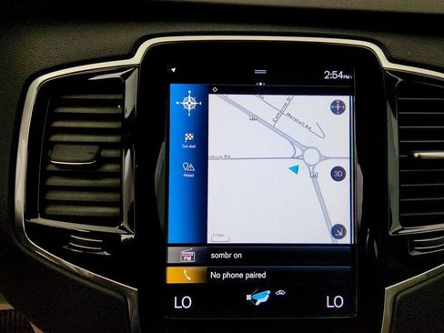 Used 2022 Volvo XC90 T5 Momentum w/ Advanced Package FWD image 18