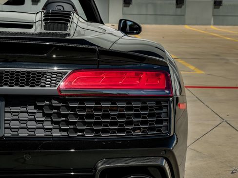 Used 2022 Audi R8 V10 performance AWD/4WD image 17
