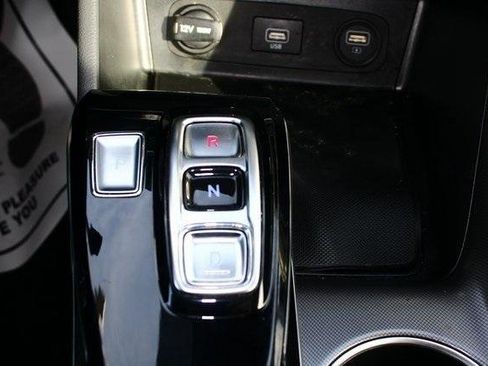 Used 2023 Hyundai Sonata SEL w/ Preferred Accessory Package image 19