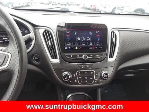 Used 2023 Chevrolet Malibu LT image 19