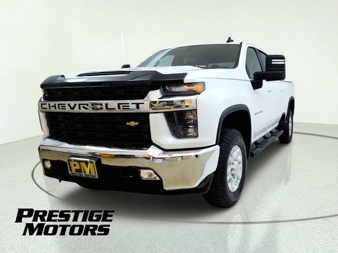 Used 2022 Chevrolet Silverado 3500 LT w/ Convenience Package AWD/4WD image 3