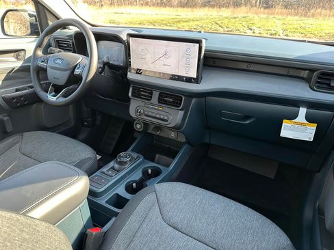 New 2025 Ford Maverick XLT w/ XLT Luxury Package image 35